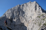 21 Eccomi alla Cima del Fupù, ecco la parete Nord della Presolana Orientale...